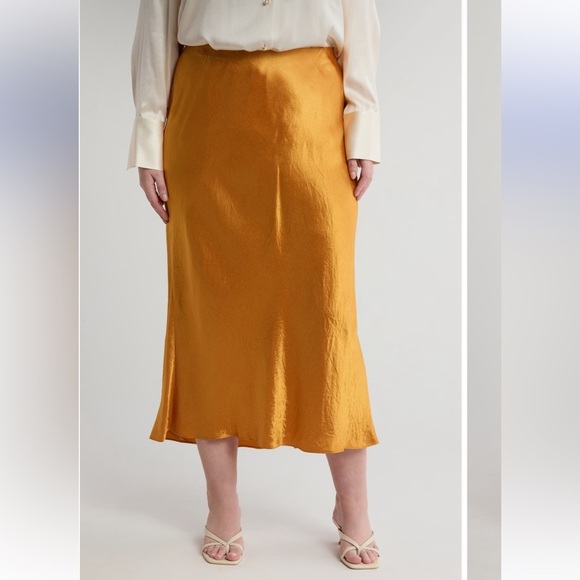 NWT Vince Plus Size Elegant Side Slit Gold Sap Women's Midi Skirt Sz 1X - Picture 3 of 5